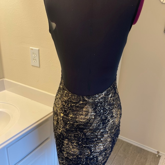 Black and Gold Dress - Picture 7 of 9